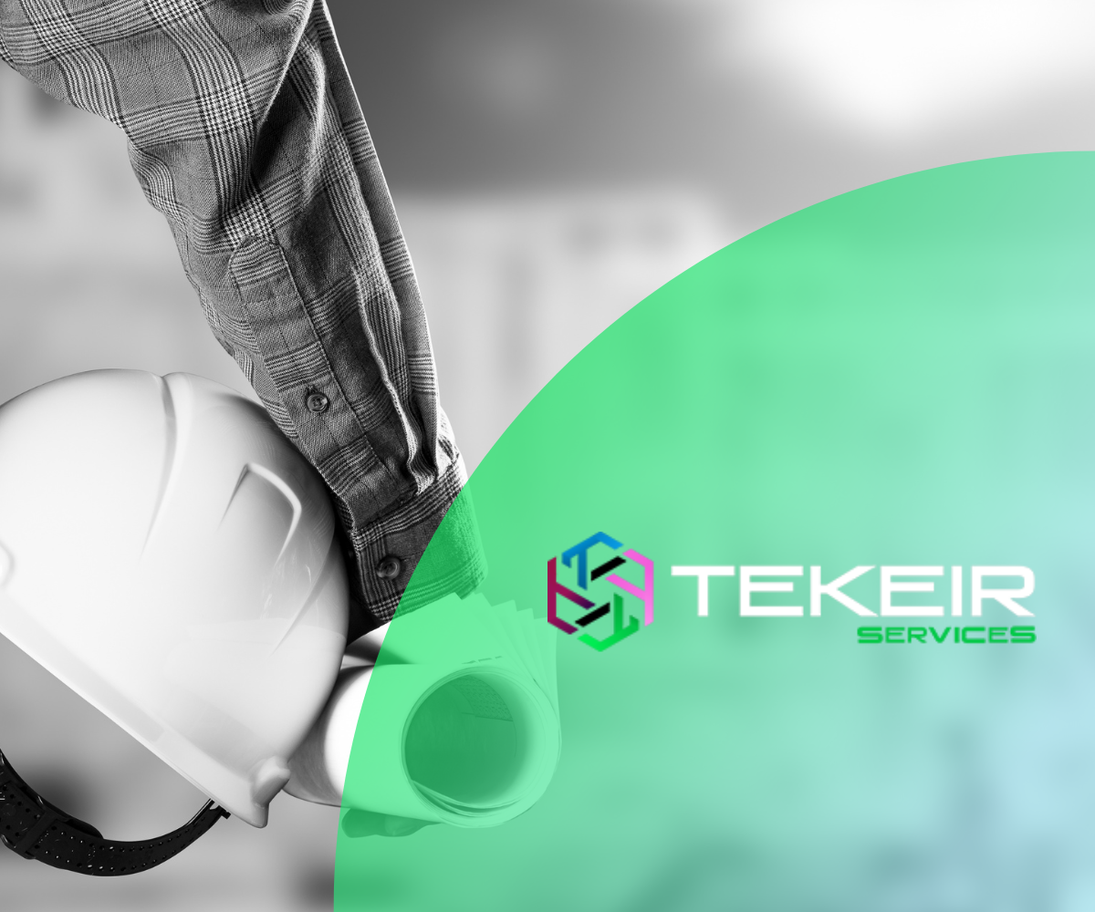 tekeir services worker with helmet and drawings