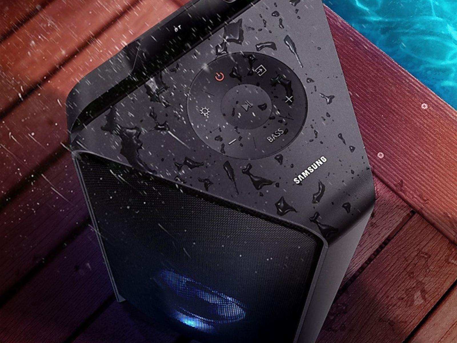 Control Panel Of The Samsung MX-T50 Sound Tower with water splashes